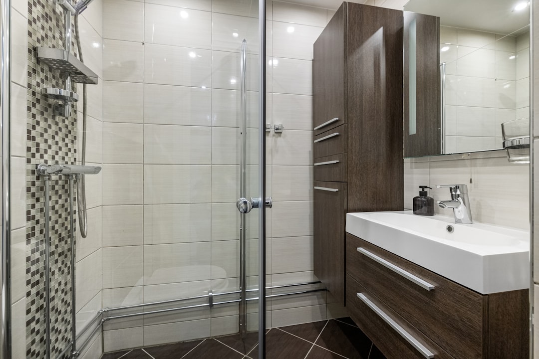 Photo Bathroom Renovations Toronto