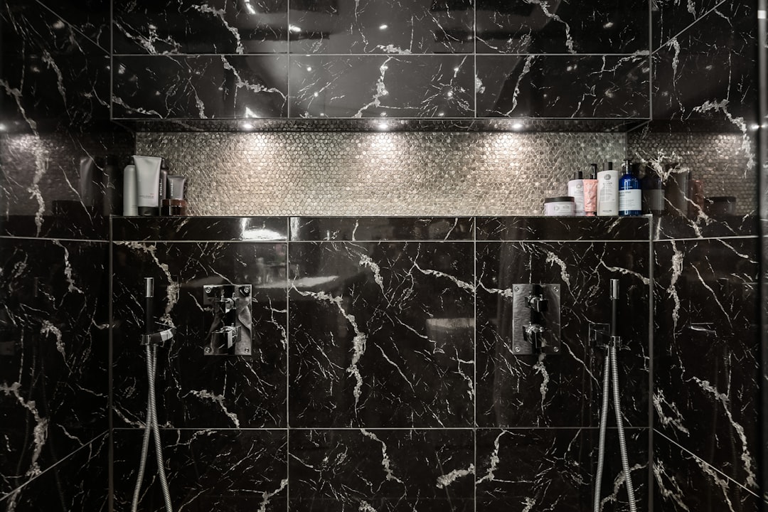Photo Bathroom Renovations